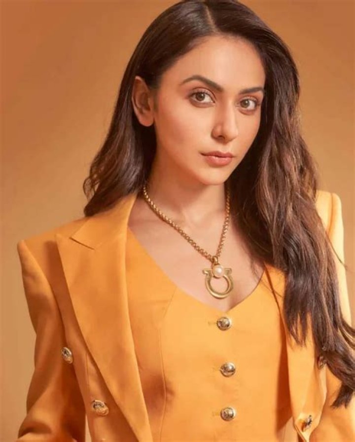 Poonam Preet Height, Weight, Net Worth, Age, Birthday, Wikipedia, Who, Instagram, Biography