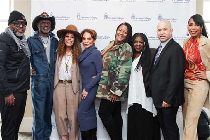 Where is Kadeem Hardison from “A Different World” now? His Bio: Net Worth, Wife, Daughter, Sophia Hardison, Sisters, Affair